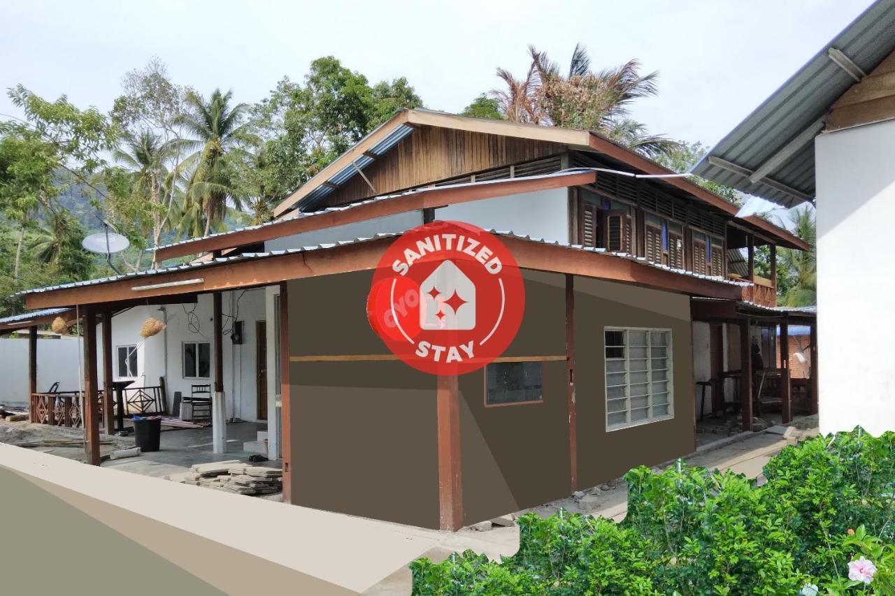Oyo 90176 D'Cruz Sunrise Villa Pantai Cenang  Kültér fotó