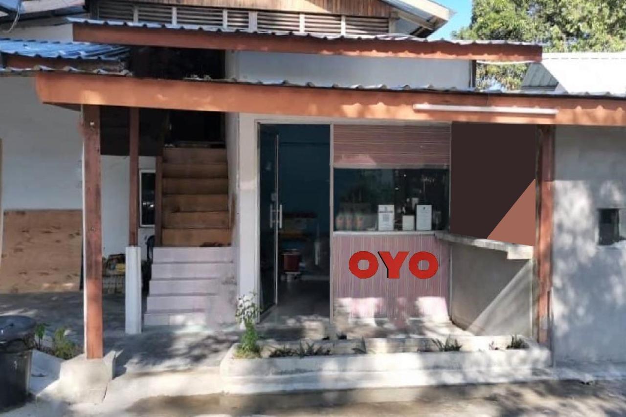 Oyo 90176 D'Cruz Sunrise Villa Pantai Cenang  Kültér fotó